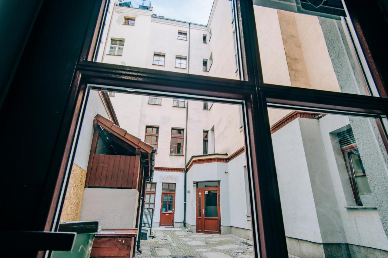 Klimatyczny Apartament Przy Rynku Wrocław Buitenkant foto
