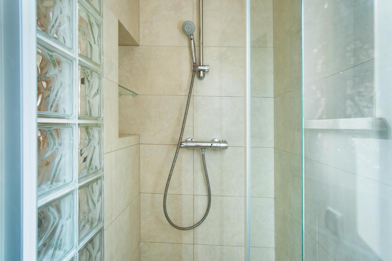 Klimatyczny Apartament Przy Rynku Wrocław Buitenkant foto