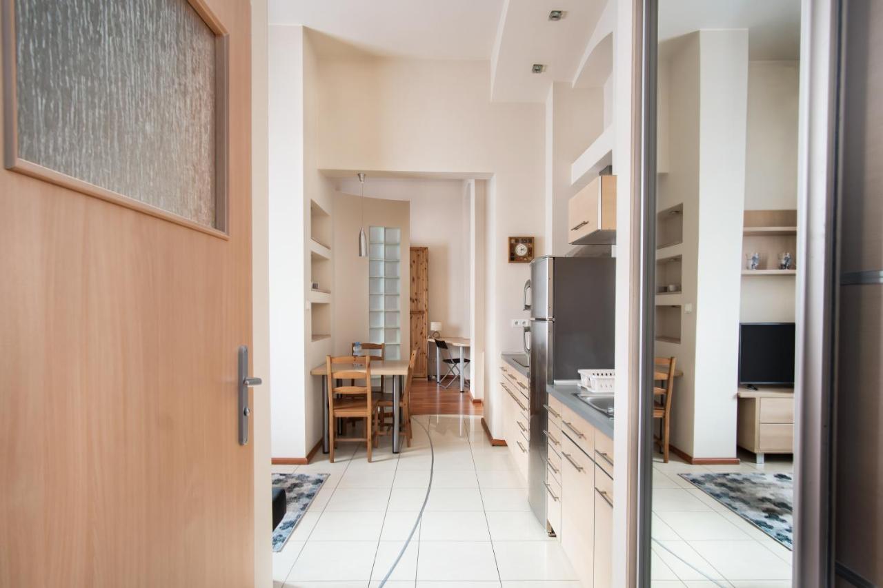 Klimatyczny Apartament Przy Rynku Wrocław Buitenkant foto